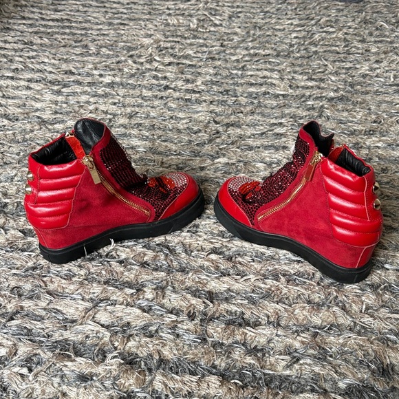 Giuseppe Zanotti Red and Black Crystal Embellished Sneakers - Picture 4 of 15